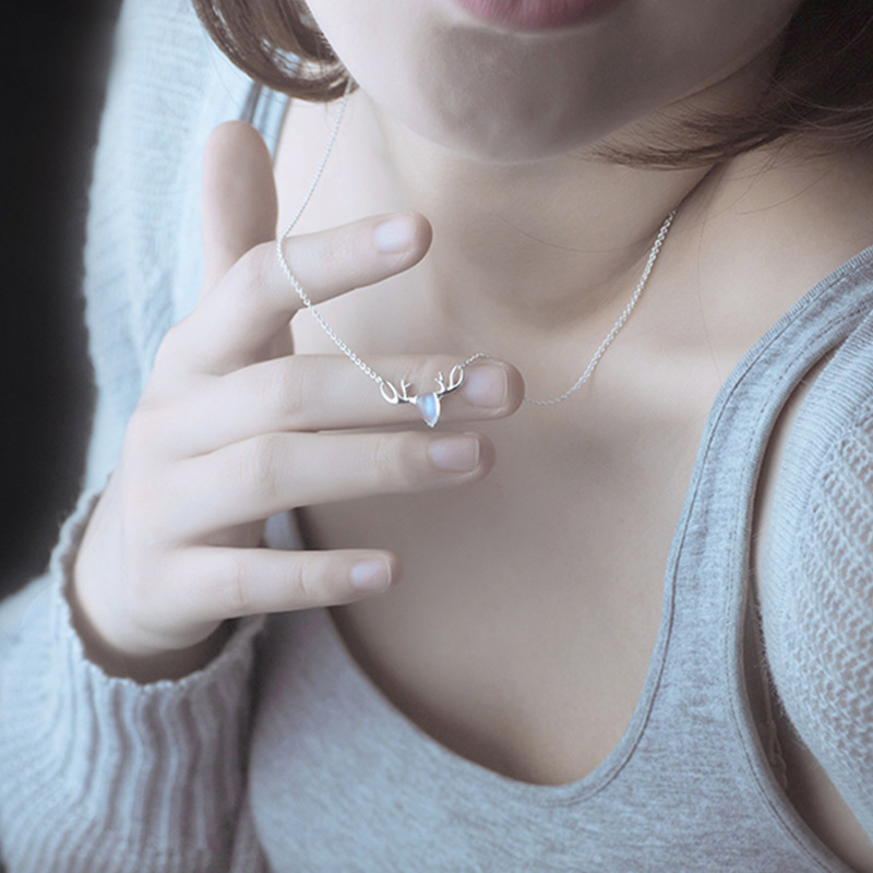 S925 Elk Necklace Moonstone - Image 5