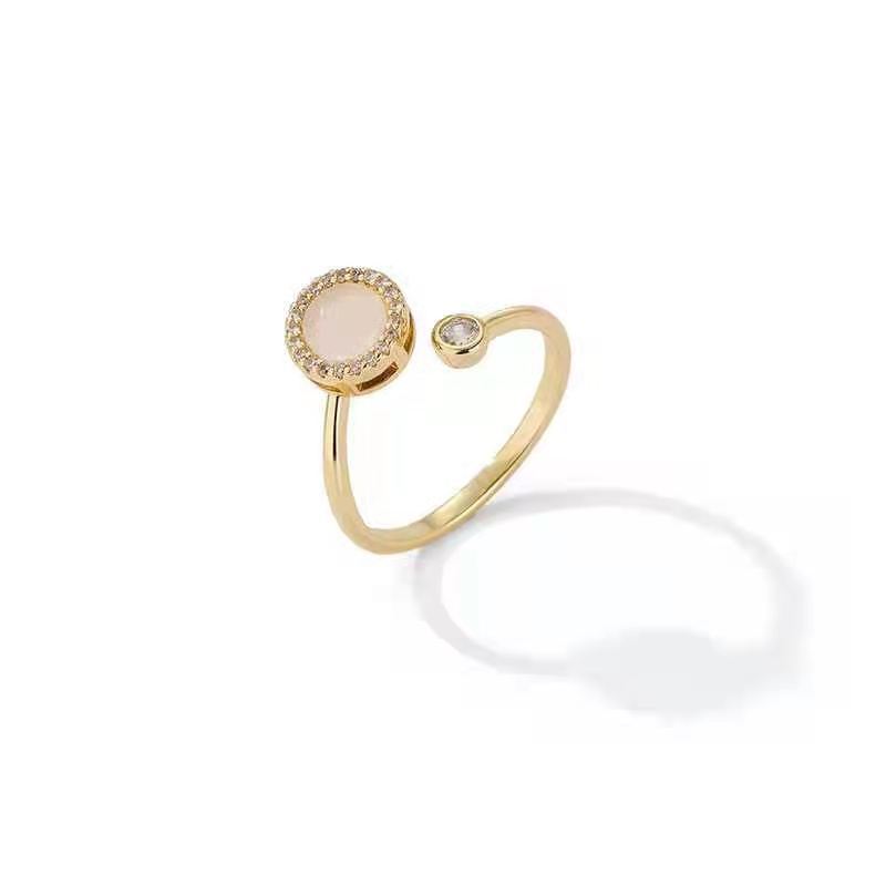Female Fashion Cat's Eye Moonstone Rotatable Ring - Image 6