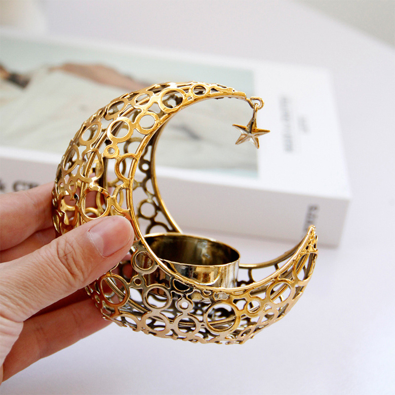 Light Luxury Crescent Moon Star Moon Black Gold Metal Candle Holder Modern Romantic Wedding Christmas Candle Cup Home Decor - Image 5