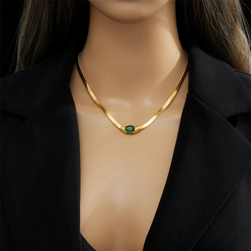 Emerald Titanium Steel Blade Necklace For Women - Image 5